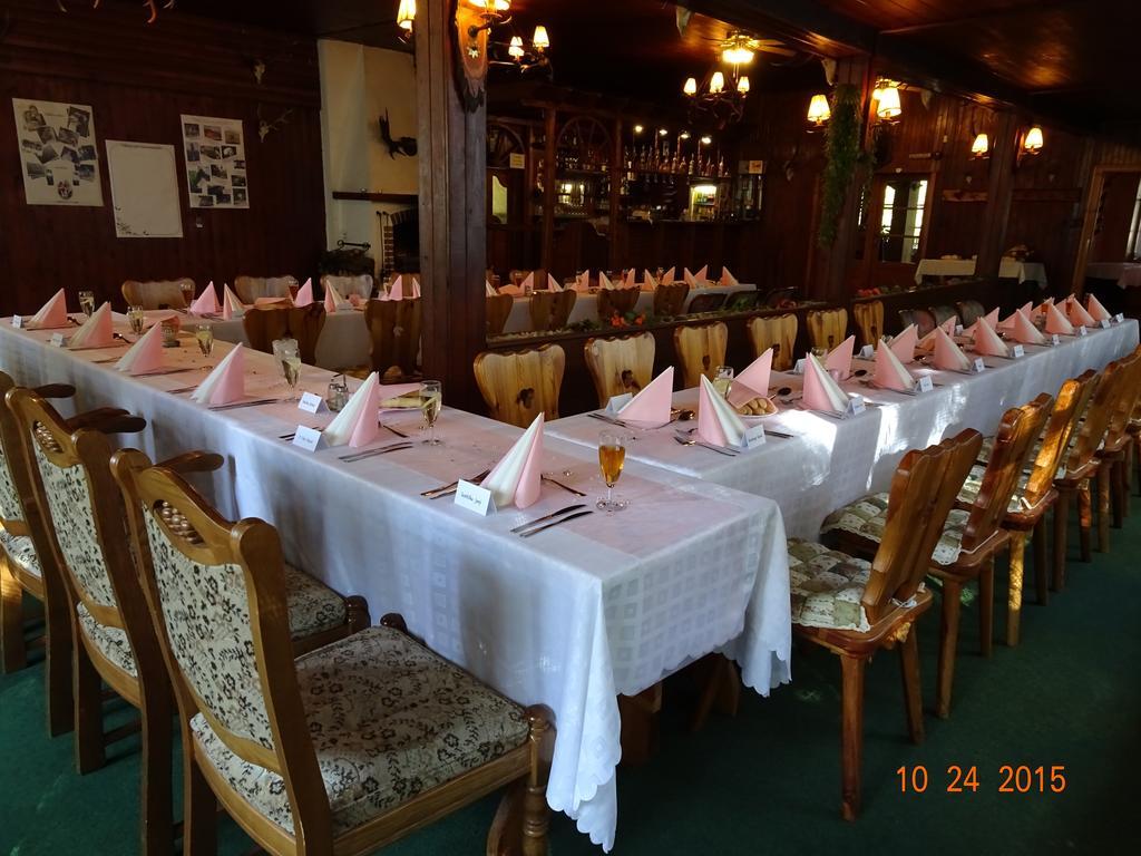 Lovecký hotel Jívák Loučeň Esterno foto