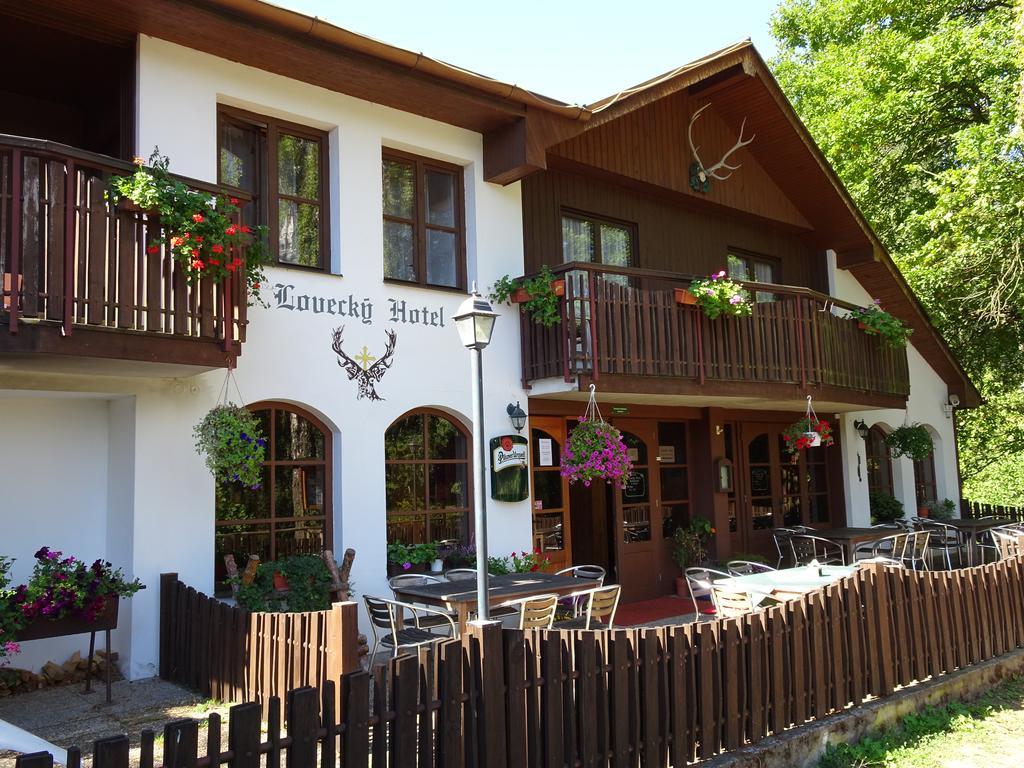 Lovecký hotel Jívák Loučeň Esterno foto